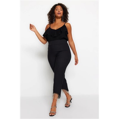 Trendyol Curve Siyah Paçası Taş Detaylı Dokuma Pantolon TBBSS23AR00041