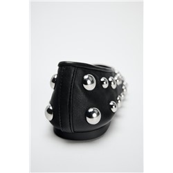 LEATHER BALLERINAS WITH STUDS
