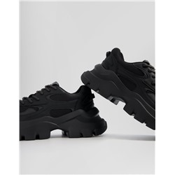Contrast studded sole trainers