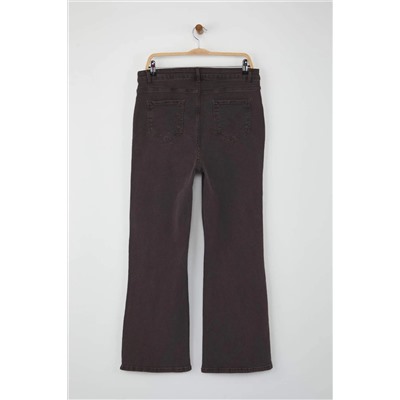 Kahverengi Yüksek Bel Comfort Dikiş Detaylı İspanyol Paça Flare Fit Jeans TBBSS24CJ00003