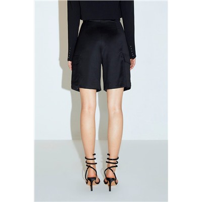 Bermudas de tiro alto Negro
