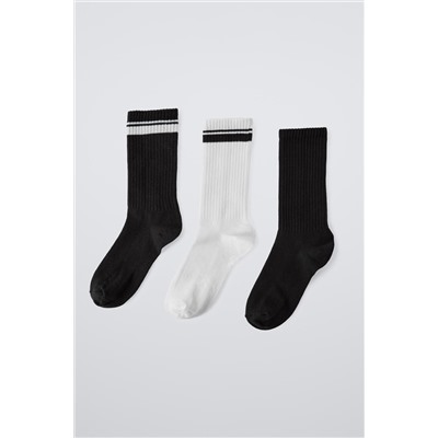 3-PACK OF LONG SOCKS WITH STRIPES