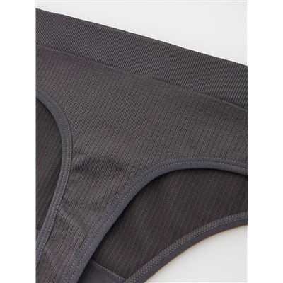Tangas aus Rippstrick-Jersey
