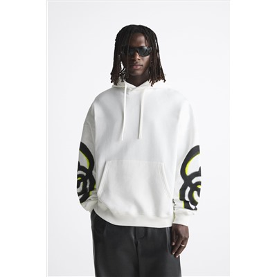 SUDADERA CAPUCHA ESTAMPADO GRAFFITI
