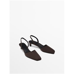 Heeled satin shoes