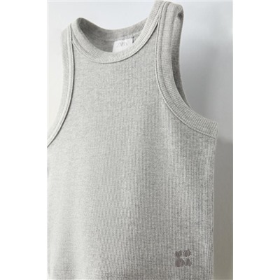 EMBROIDERED RIBBED TOP