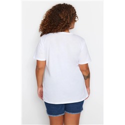 Beyaz Boyfriend Fit Bisiklet Yaka Baskılı %100 Pamuk Örme Büyük Beden T-Shirt TBBSS22TS1944