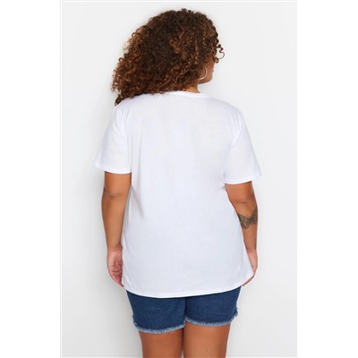 Beyaz Boyfriend Fit Bisiklet Yaka Baskılı %100 Pamuk Örme Büyük Beden T-Shirt TBBSS22TS1944