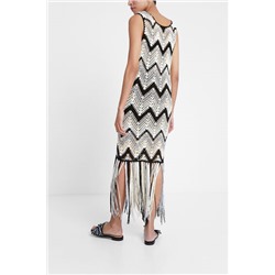 Vestido boho de ganchillo y flecos