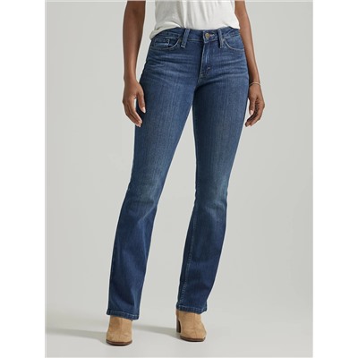WOMEN'S LEGENDARY REGULAR BOOTCUT JEAN IN COMPASS