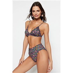 TRENDYOLMİLLA Çiçek Desenli Üçgen Yüksek Bel High Leg Hipster Bikini Takımı TBESS22BT0016