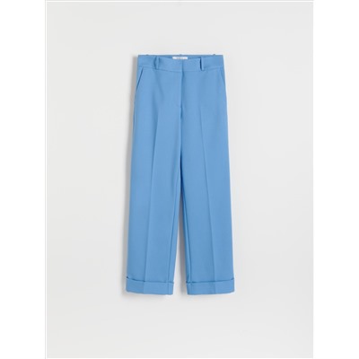 Elegante Hose mit Bügelfalte