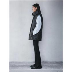 QUILTED GILET WITH SEAMS