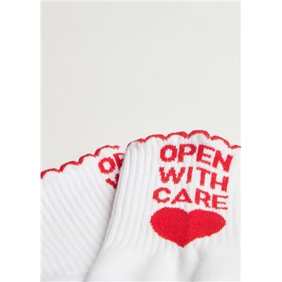 Kurze Sportsocken mit Detail hinten