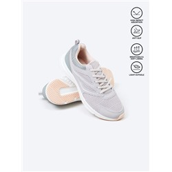 SPORTS SNEAKERS