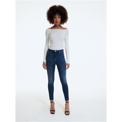 Slim-Jeans mit hoher Leibhöhe