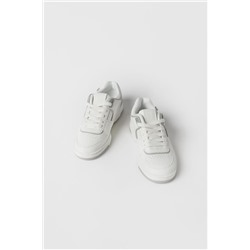KIDS/ SNEAKERS WITH PIECES DETAIL