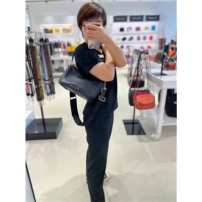Сумка из натуральной кожи  Marc Jacob*s