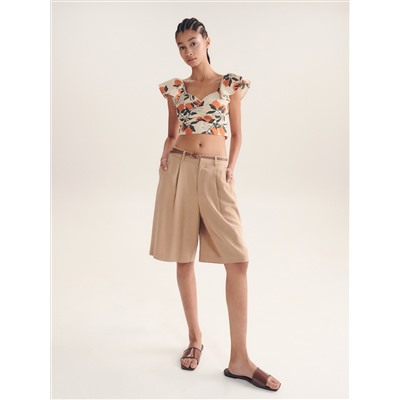 Shorts mit Gürtel