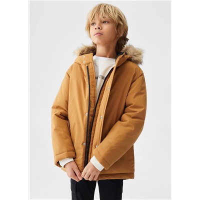 Anorak capucha pelo desmontable -  Niño | MANGO OUTLET España