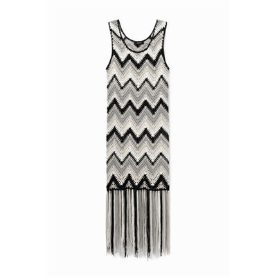 Vestido boho de ganchillo y flecos