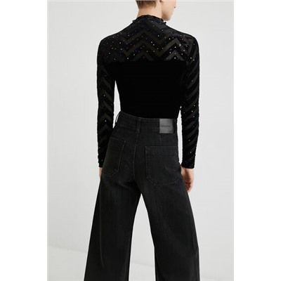 Body slim lentejuelas