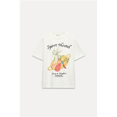 T-SHIRT WITH CONTRAST PRINT