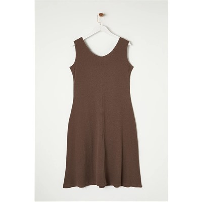 Kahverengi Fitilli A-line Midi Örme Elbise TBBSS24AH00130