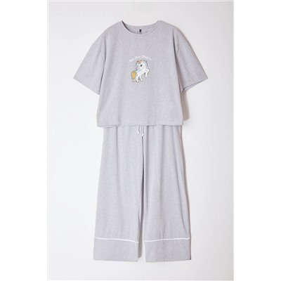 Gri Baskılı Wide Leg Crop Boy Örme Pijama Takımı TBBAW23AI00040