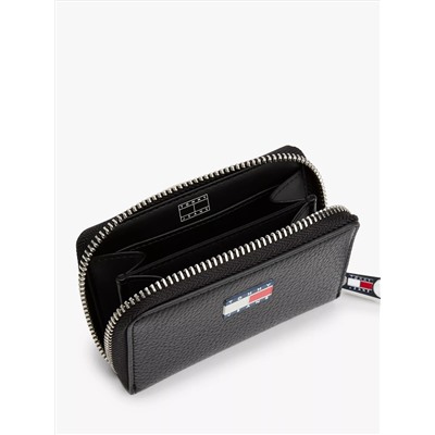Tommy Jeans Pebbled Zip-Around Wallet