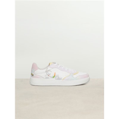 BUGS BUNNY © &™ WARNER BROS CASUAL SNEAKERS