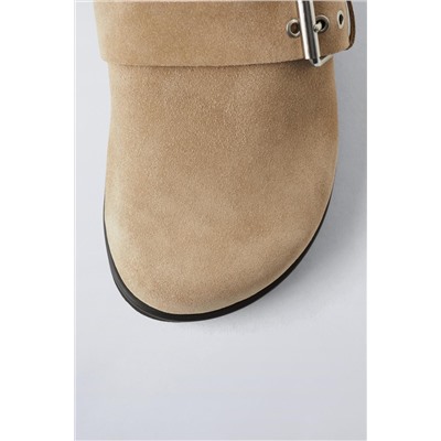 LEATHER CLOGS
