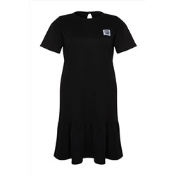 Siyah Eteği Fırfırlı Etiket Detaylı %100 Pamuk Örme Büyük Beden T-shirt Elbise TBBSS24AH00171