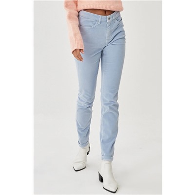 Wrangler Kadın Slim Fit Dar Kesim Denim Esnek Jean Kot Pantolon W28L