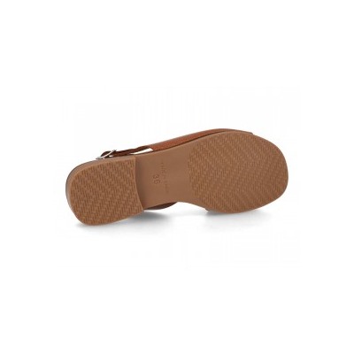 3005 - BDA
                SANDALIAS PLANAS