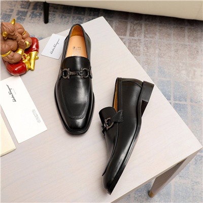 Мужские классические туфли Salvatore Ferragam*o 👞   Реплика 1:1