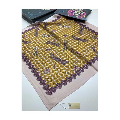 Платок женский с рисунком (70*70 см.) арт. 256118