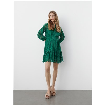 Kleid aus Spitzen