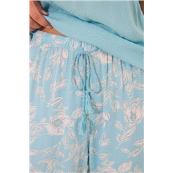 Set de camiseta, pantalón y bata