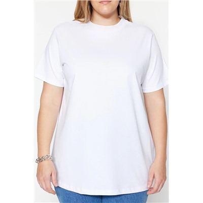 Beyaz Lacivert Yakası Ribanalı Boyfriend %100 Pamuk Örme T-shirt TBBSS23BF00019
