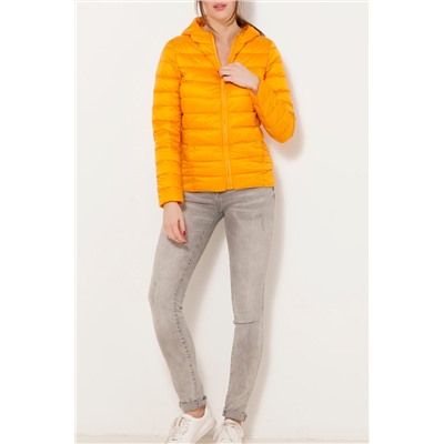 Anorak Amarillo
