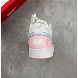 W Nik*e Court Borough