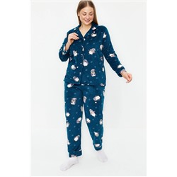 Trendyol Curve Petrol Penguen Desenli Örme Pijama Takımı TBBAW24AI00025