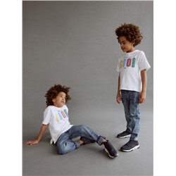 Karottenjeans im Distressed-Look