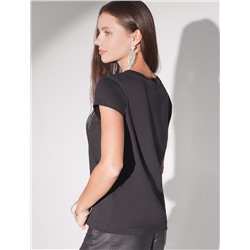 Нарядная футболка с принтом пайетками