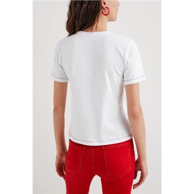 Camiseta arty pespuntes