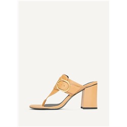 Buckled Heel