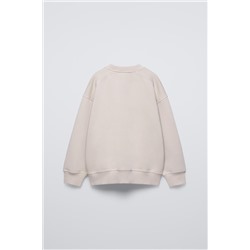 PLAIN HOODIE WITH EMBROIDERED DETAIL
