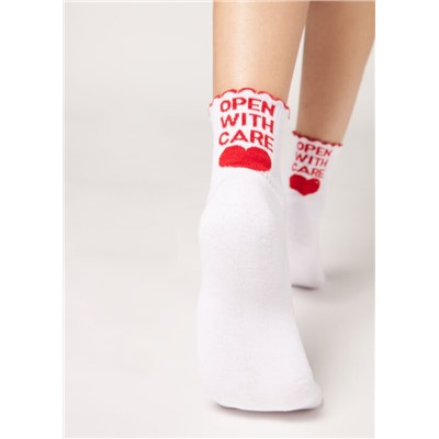 Kurze Sportsocken mit Detail hinten