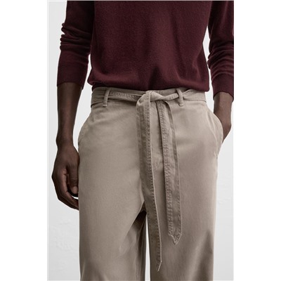 PANTALÓN ESTRUCTURA CINTURÓN